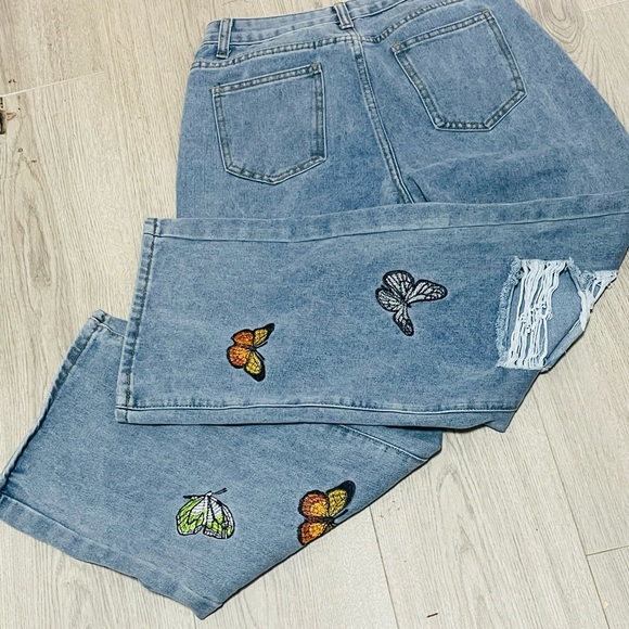 Embroidered Butterfly Blue Vintage Style Jeans Sz Sm - Picture 8 of 8